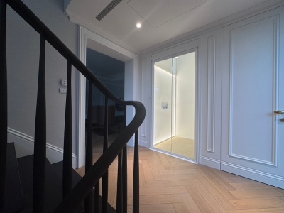 7E34DD2F-0447-4C95-BDA0-27243D93981F_1_105_c